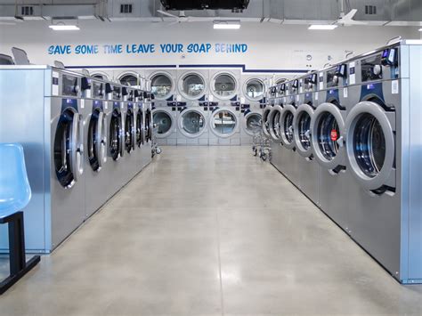 laundromat near me open now